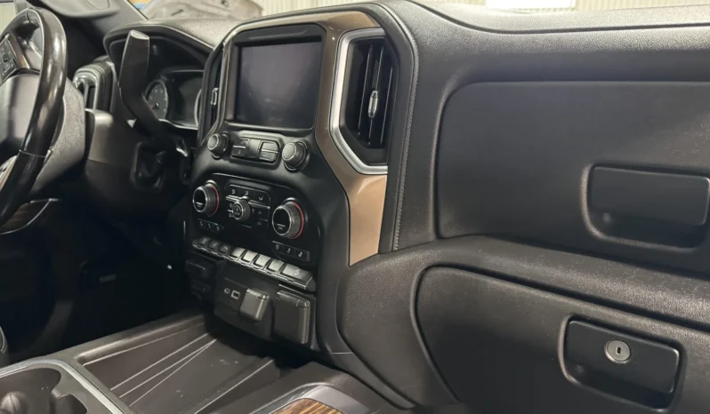 
								2022 Chevrolet Silverado 3500HD full									