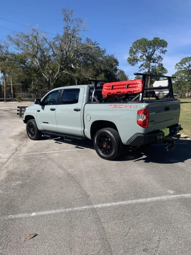 Toyota Tundra TRD Pro CrewMax full