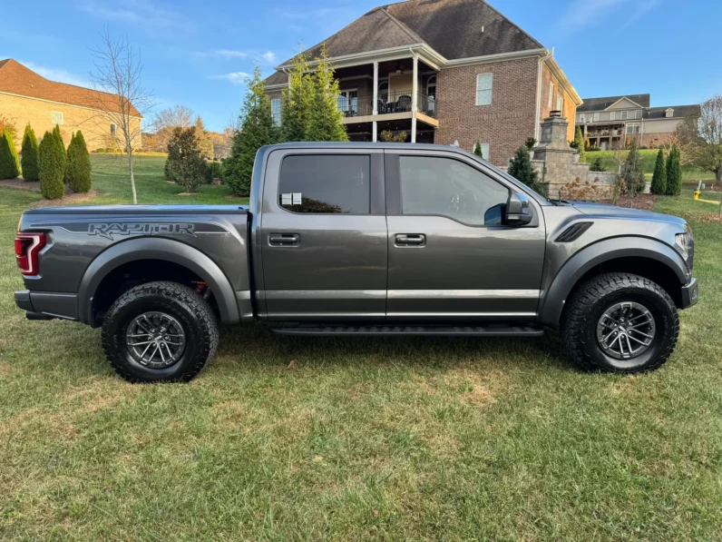 2019 Ford F-150 Raptor SuperCrew full