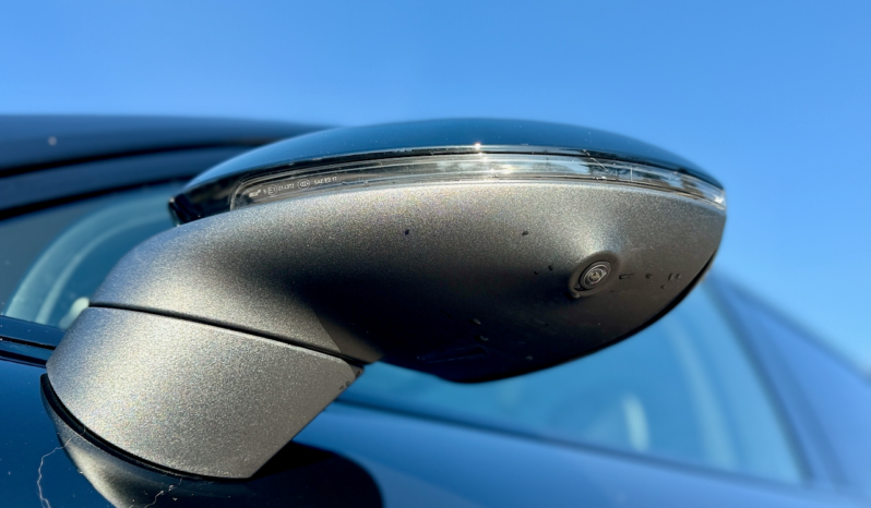 Porsche Cayenne E-Hybrid full