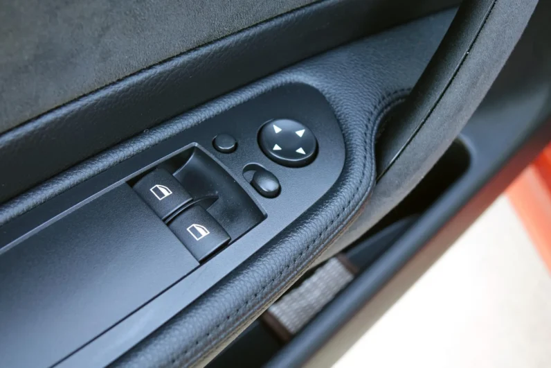 2011 BMW 1M  ONE of 983 full