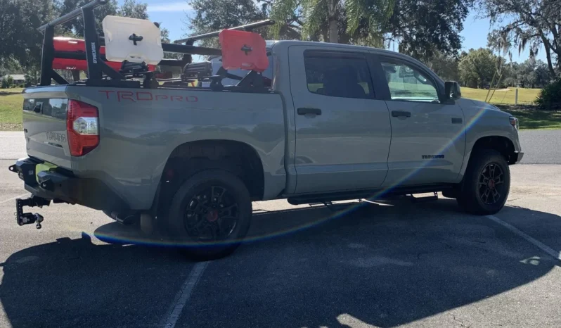 Toyota Tundra TRD Pro CrewMax full