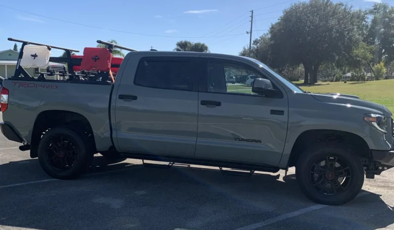 Toyota Tundra TRD Pro CrewMax full