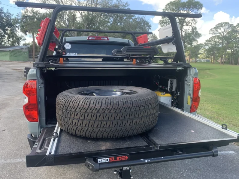 Toyota Tundra TRD Pro CrewMax full