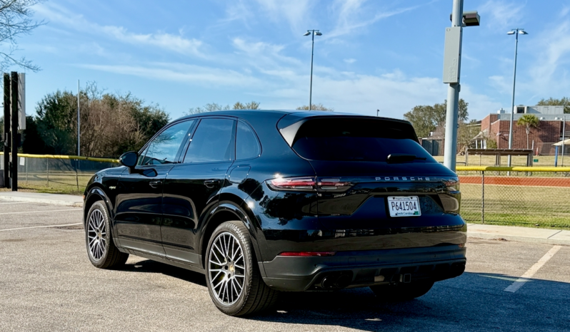 Porsche Cayenne E-Hybrid full