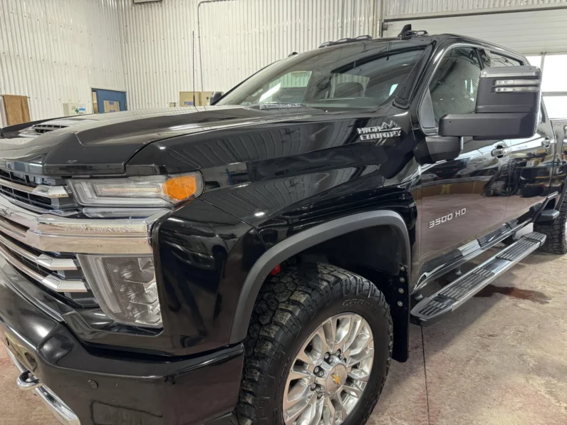 
								2022 Chevrolet Silverado 3500HD full									