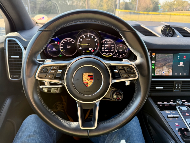 Porsche Cayenne E-Hybrid full