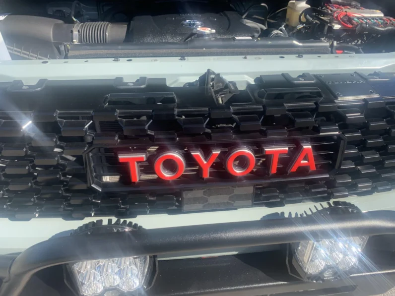 Toyota Tundra TRD Pro CrewMax full