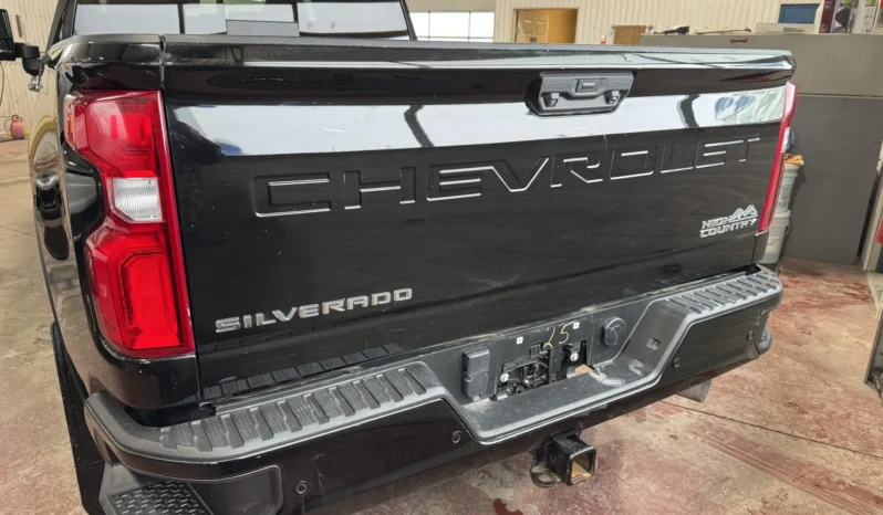 
								2022 Chevrolet Silverado 3500HD full									