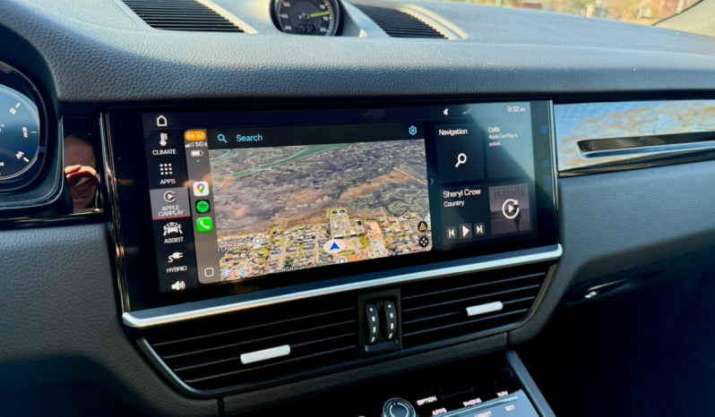 Porsche Cayenne E-Hybrid full