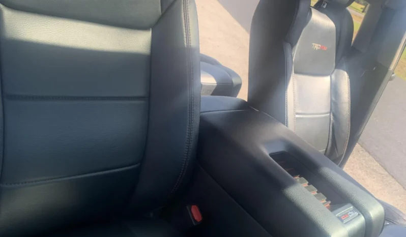 Toyota Tundra TRD Pro CrewMax full