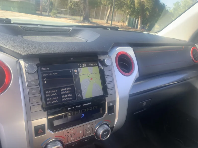 Toyota Tundra TRD Pro CrewMax full