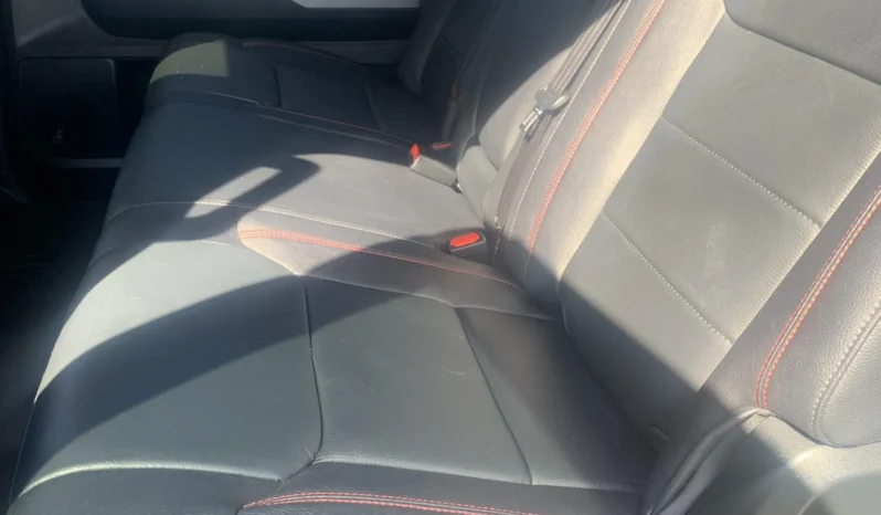 Toyota Tundra TRD Pro CrewMax full