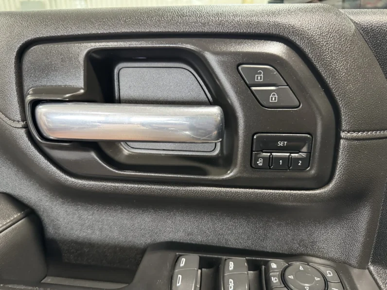 
								2022 Chevrolet Silverado 3500HD full									