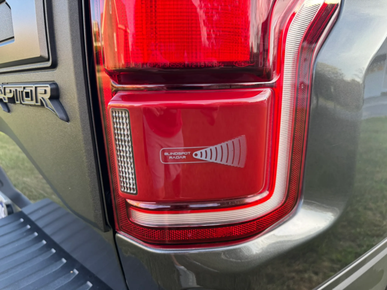 2019 Ford F-150 Raptor SuperCrew full