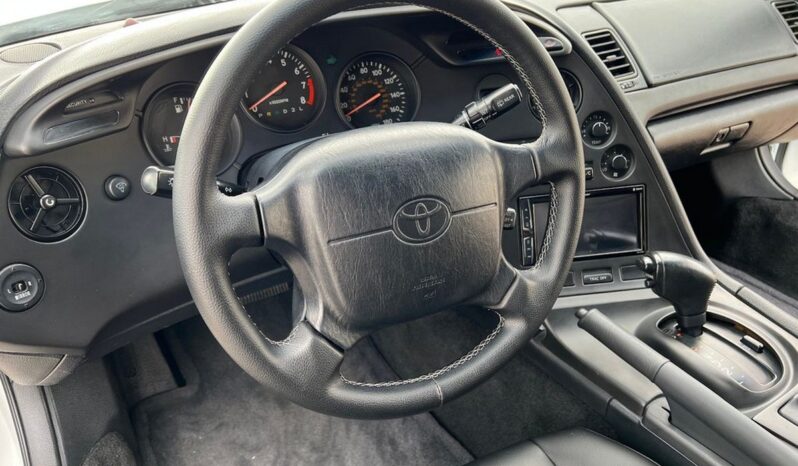 Toyota Supra 3.0i Twin Turbo Auto full