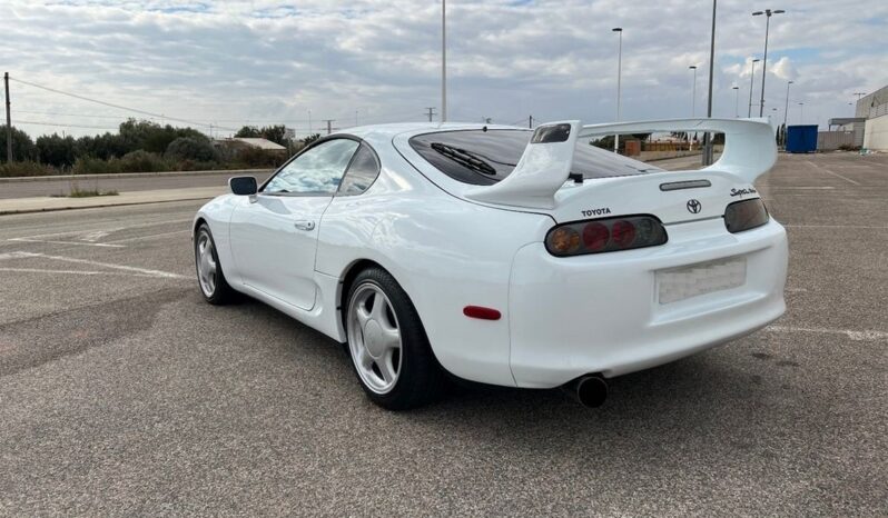 Toyota Supra 3.0i Twin Turbo Auto full