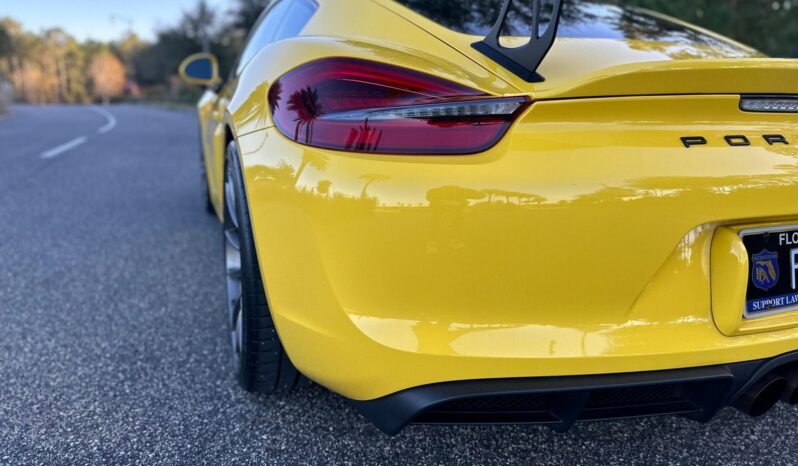 2016 Porsche Cayman GT4 full