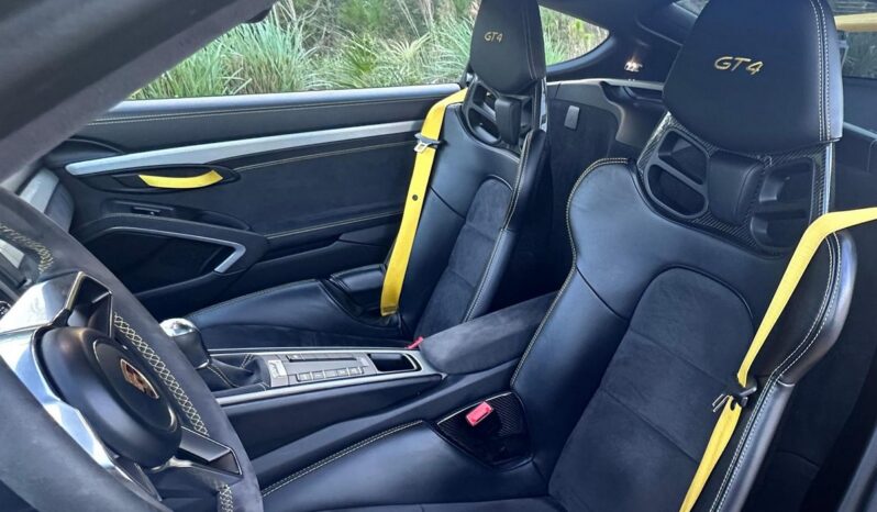 2016 Porsche Cayman GT4 full