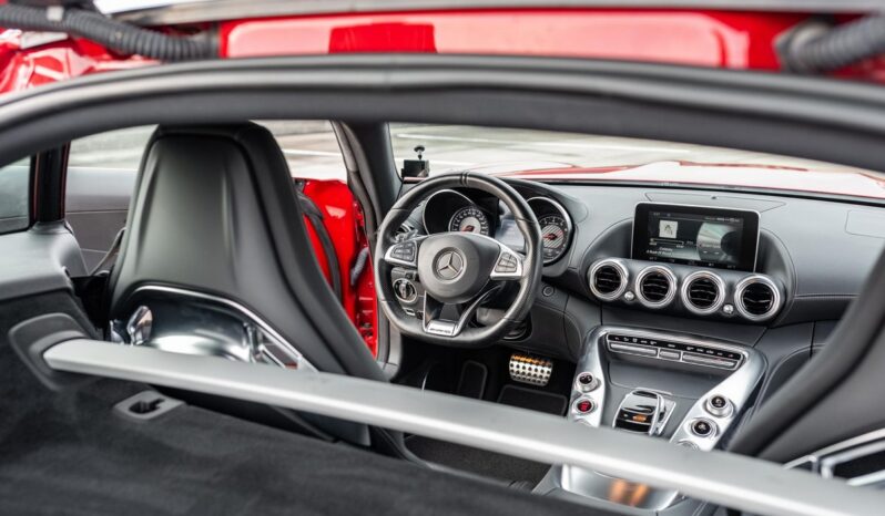 
								2017 Mercedes-AMG GT Coupe full									