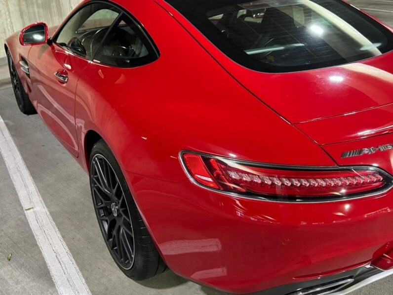 
								2017 Mercedes-AMG GT Coupe full									