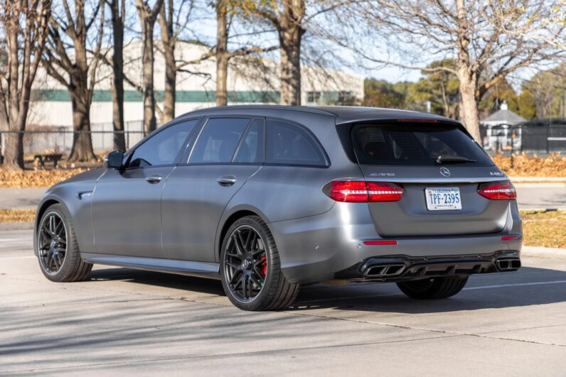 Mercedes-AMG E63 S 4MATIC Wagon full