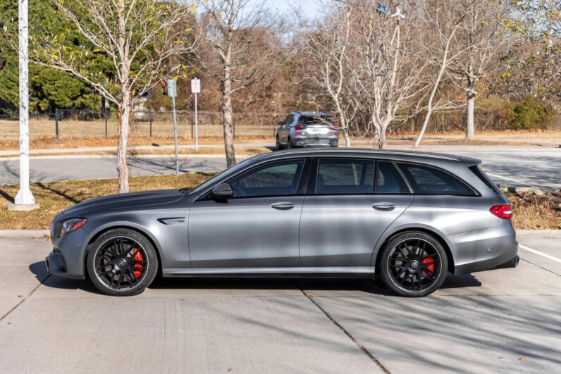 Mercedes-AMG E63 S 4MATIC Wagon full