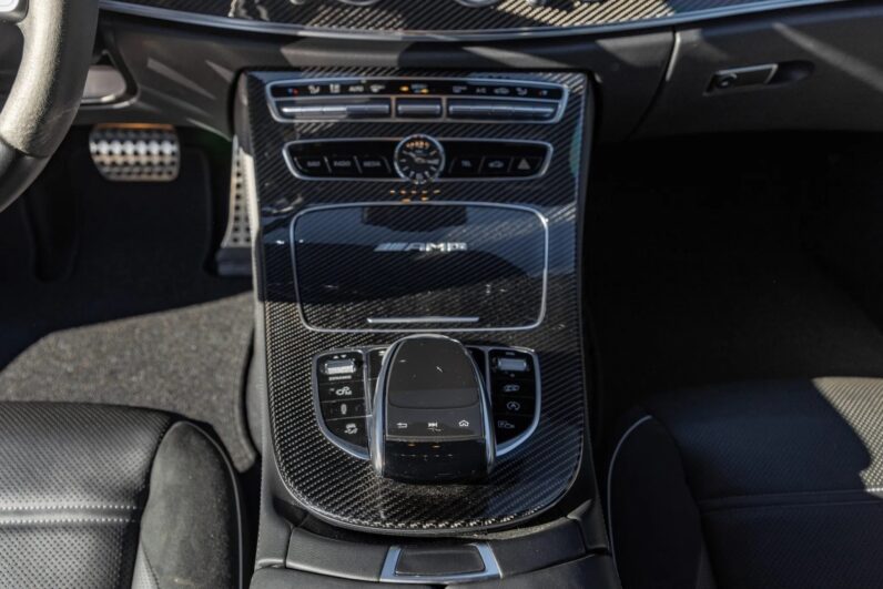 Mercedes-AMG E63 S 4MATIC Wagon full