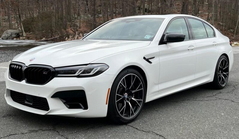 2023 BMW M5 xDrive – 617HP full
