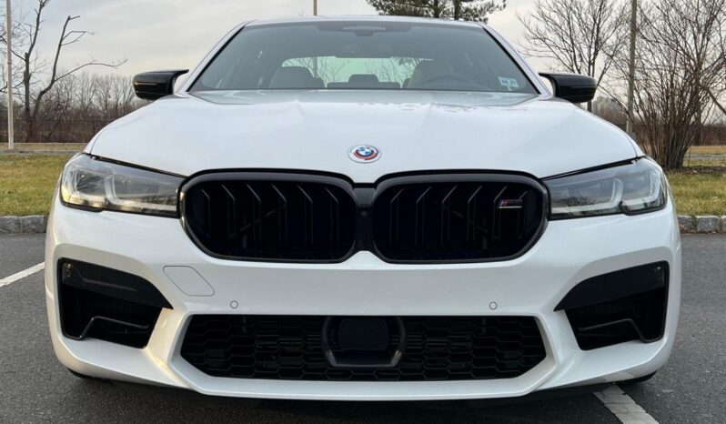 2023 BMW M5 xDrive – 617HP full