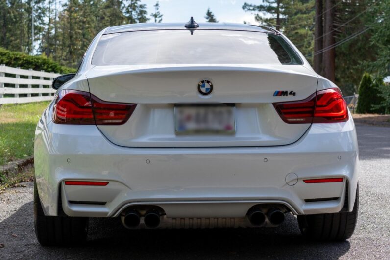 
								BMW M4 Coupe Competition – 2020 full									