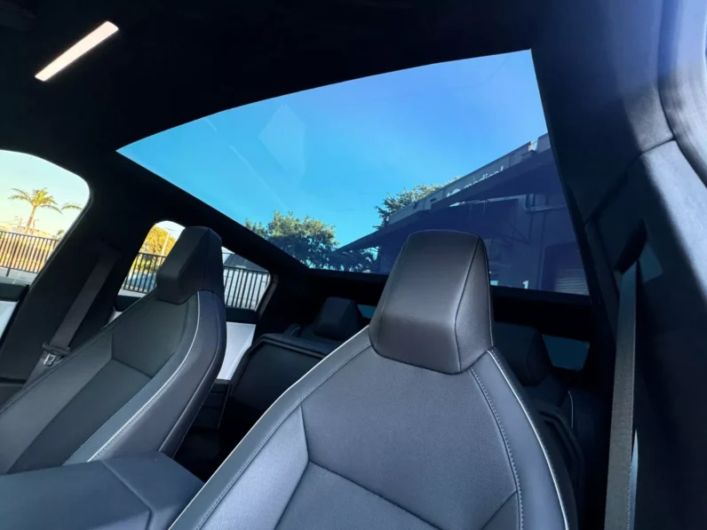Tesla Cybertruck Cyberbeast Foundation full
