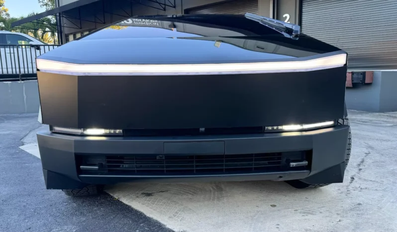 Tesla Cybertruck Cyberbeast Foundation full
