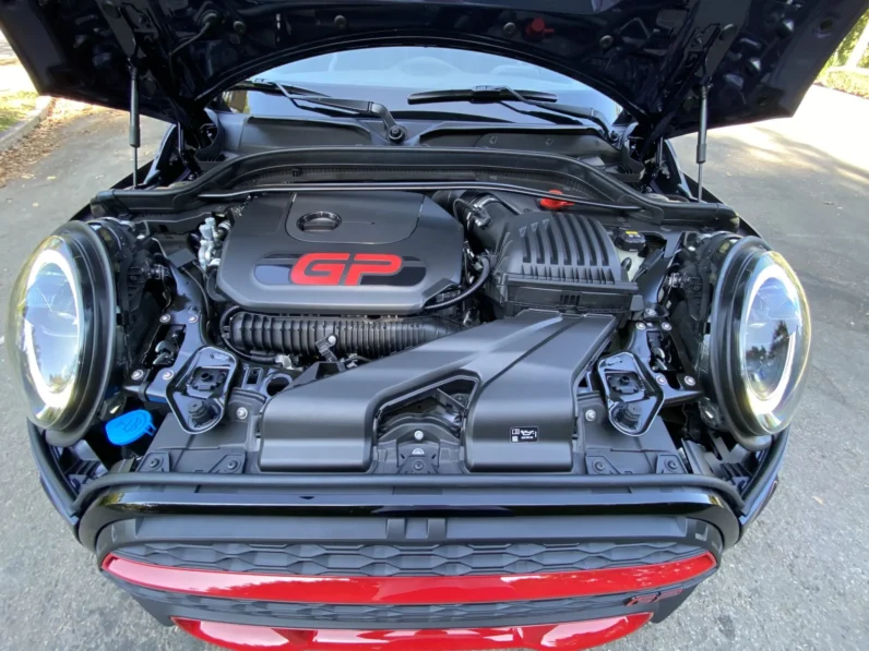 
								2021 Mini Cooper John Cooper Works GP full									
