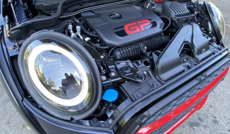 
								2021 Mini Cooper John Cooper Works GP full									